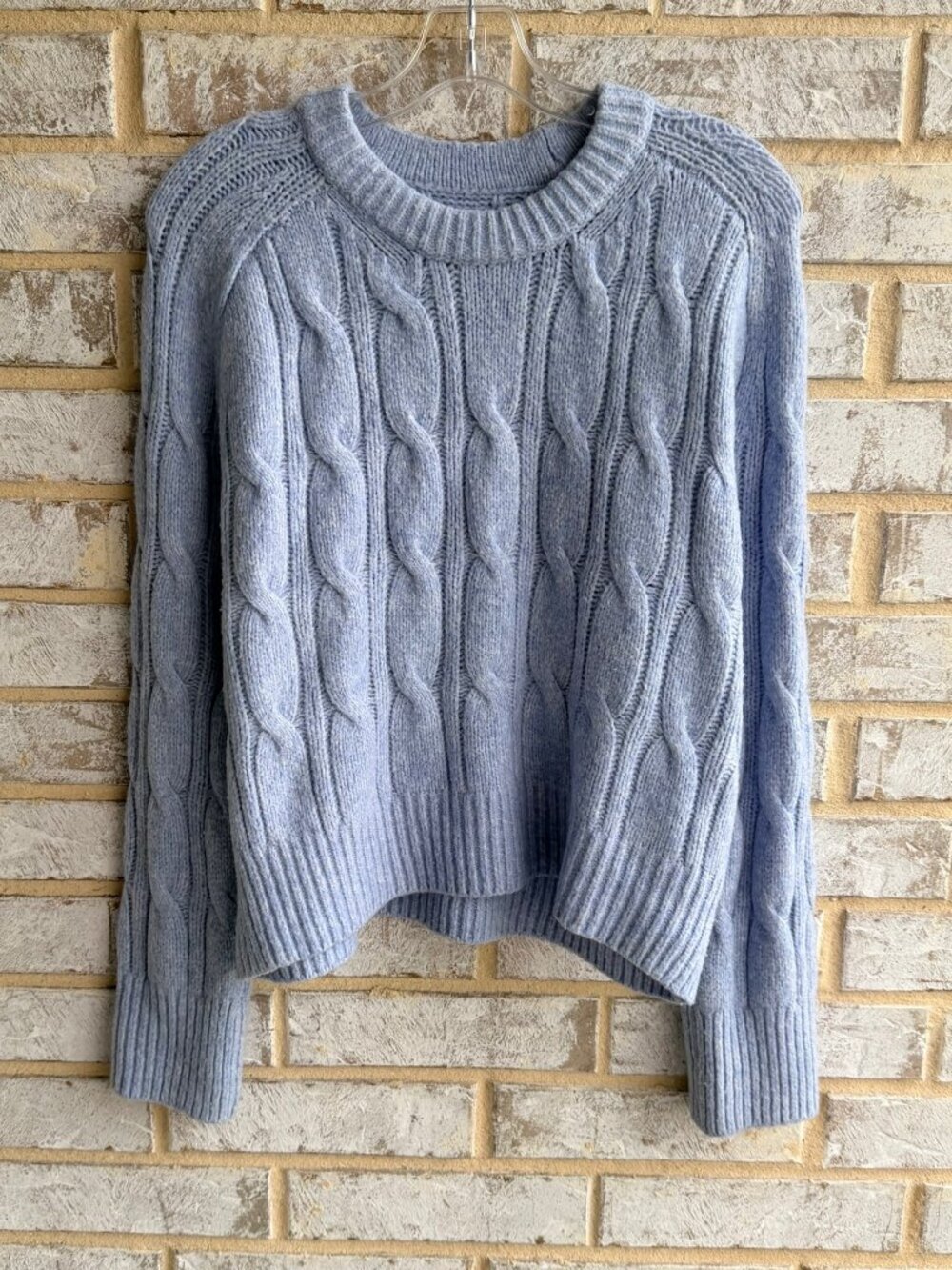 Abercrombie & Fitch Long Sleeve Crewneck Cable Knit Blue Sweater Women's Size XS